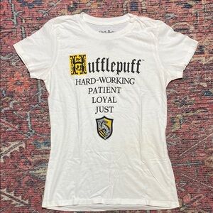 Harry Potter Hufflepuff Short Sleeve T Shirt House Shirt Women's Size Small GUC